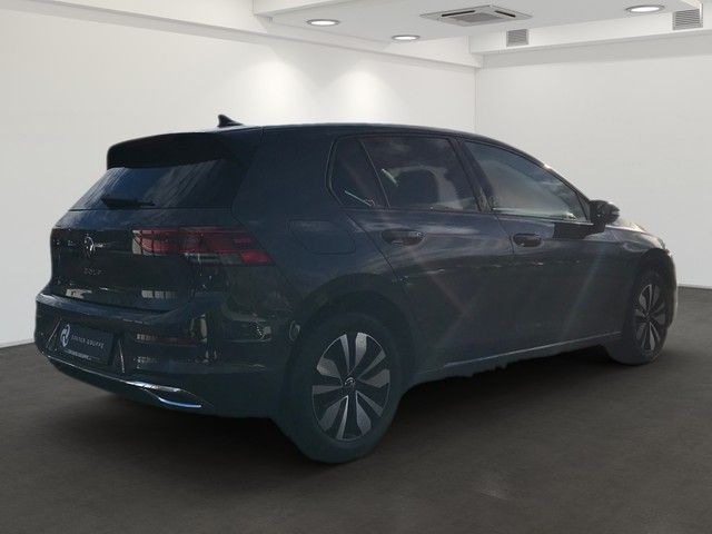 Fahrzeugabbildung Volkswagen Golf 1.5TSI Move LED+ACC+NAVI+APP-CONN+SITZHZ+++