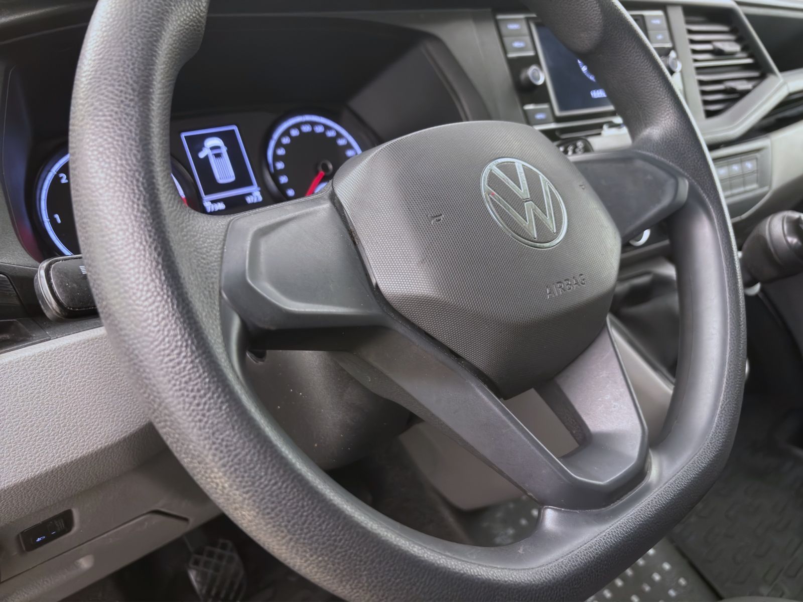 Volkswagen T6 Kombi - Bild 11