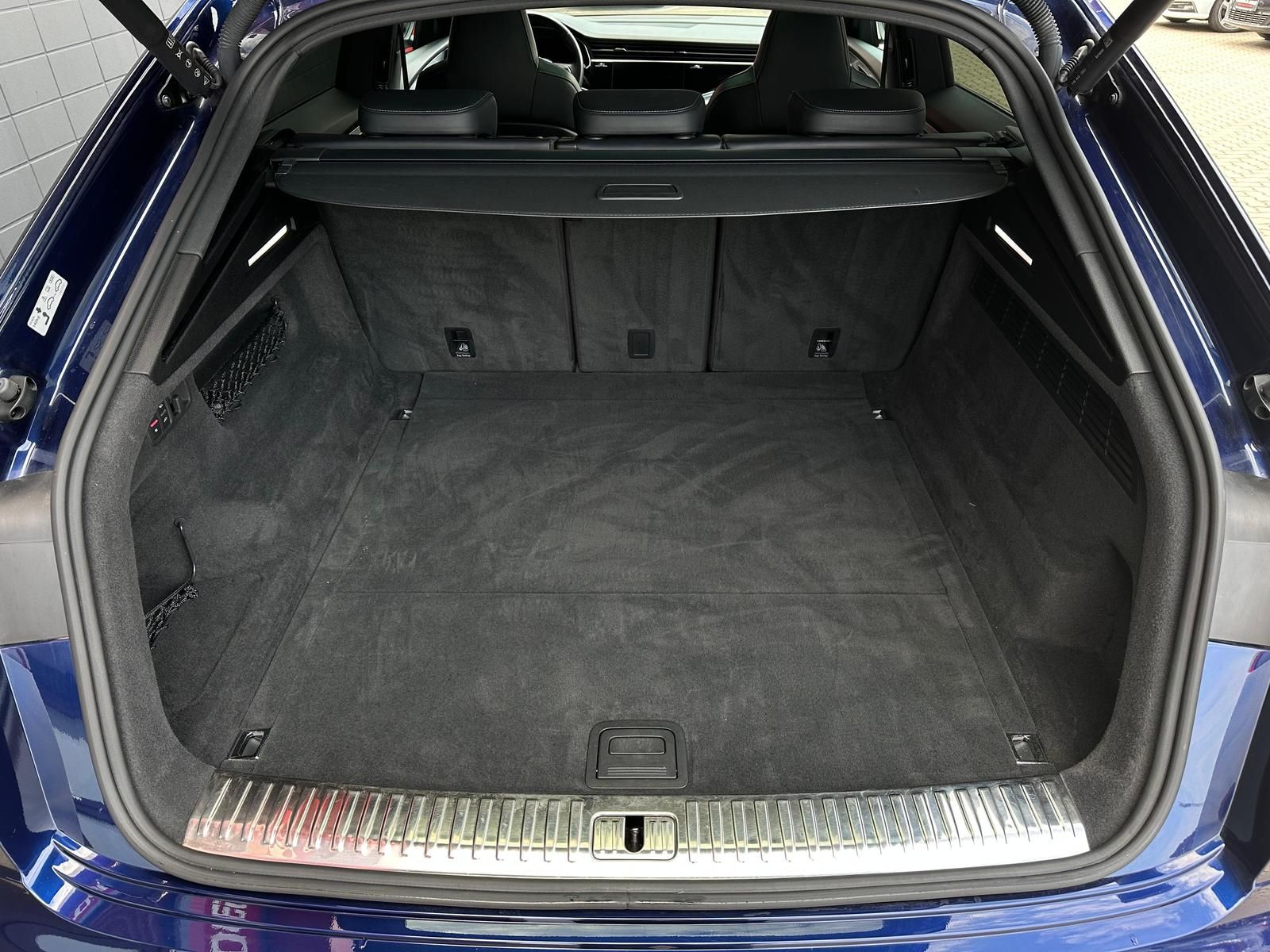 AUDI Q8 50TDI QUATTRO S LINE* MATRIX#PANO#B&O#AHK#AIR - Image 7