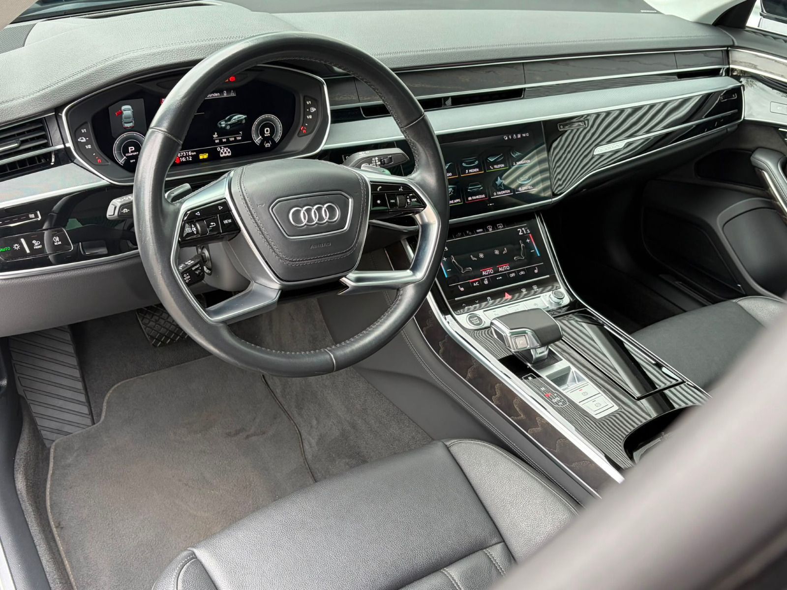 Audi A8 - Bild 12