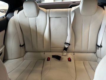 BMW 640 d xDrive Gran Coupe *Kamera*Klima*Panorama*