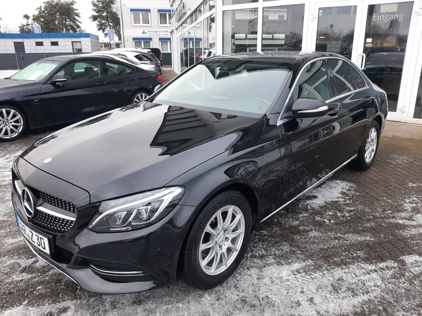 Mercedes-Benz C 200 Avantgarde LED+SHZ+AAC+PTS+Navi+Sitz Paket