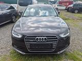Audi A4 Lim.1.8 TFSI Attraction quattro Bi-Xenon - Audi in Bremen: Q1