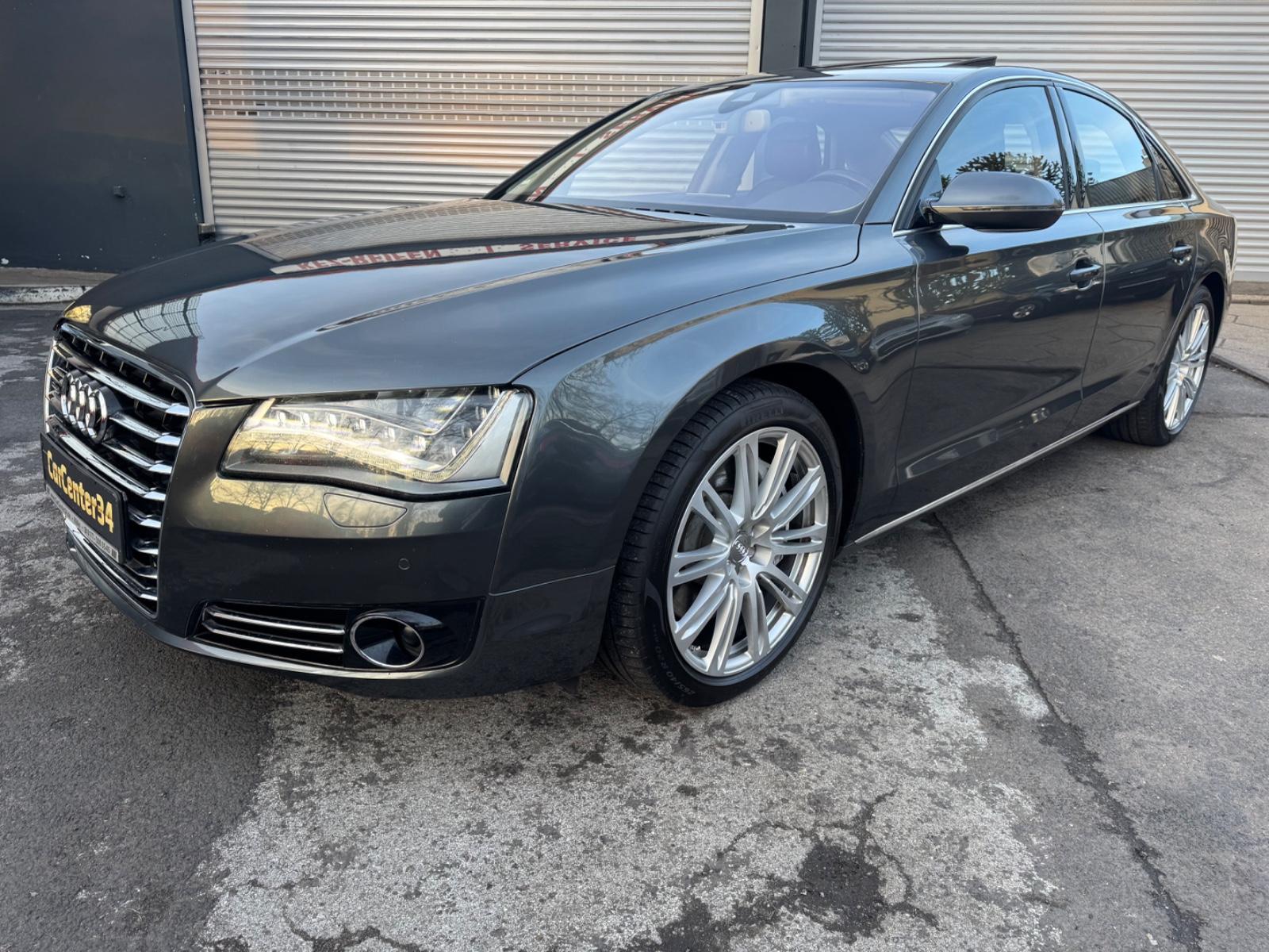 Audi A8 4.2 TDI quattro*2 HAND*SCHEKHEFT AUDI*VOLLAUS