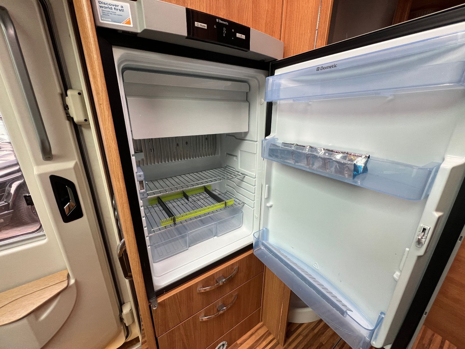Fahrzeugabbildung Frankia T 6400 BD CompactClass MB Sprinter 316 CDI MAXI