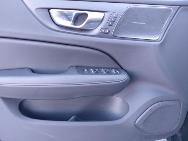VOLVO V60 B4 (Bild 17 von Array)