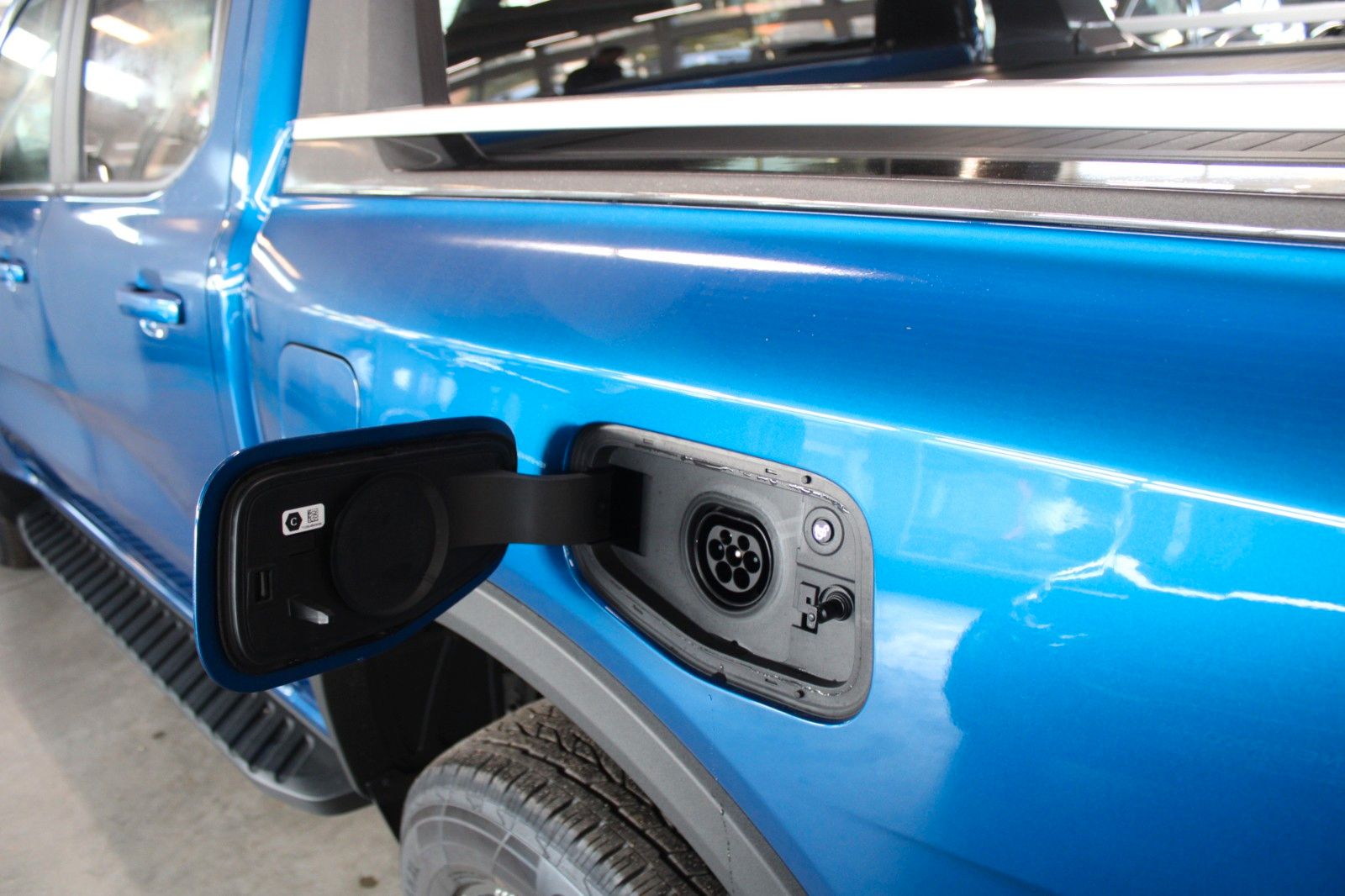 Fahrzeugabbildung Ford Ranger Wildtrak PHEV Aut. AHK LED TECHNOLOGIE P.