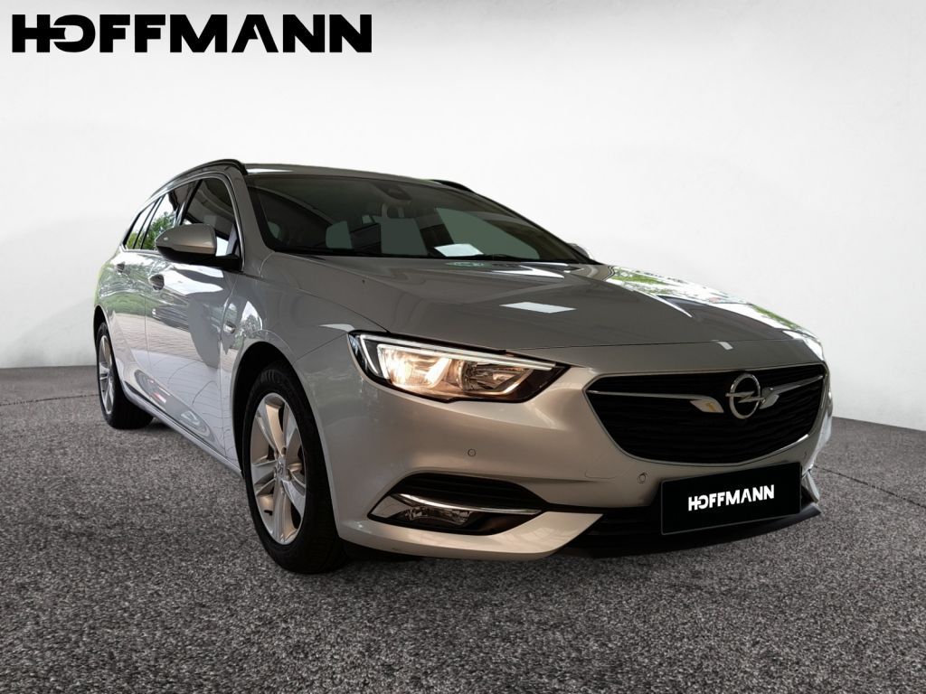 Fahrzeugabbildung Opel Insignia Sports Tourer 2.0 Diesel 4x4 Edition