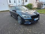 BMW 740d xDrive  M-Paket Fast Voll Ausstattung - BMW 7er Reihe in Bonn