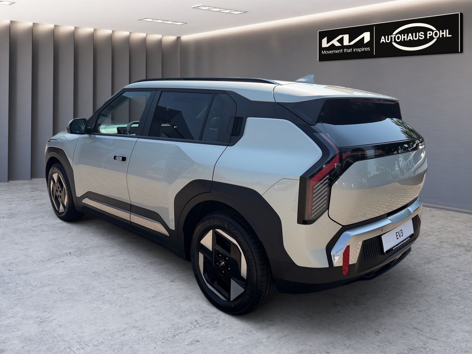 Fahrzeugabbildung Kia EV3 81.4 EARTH WIC BUS UPG