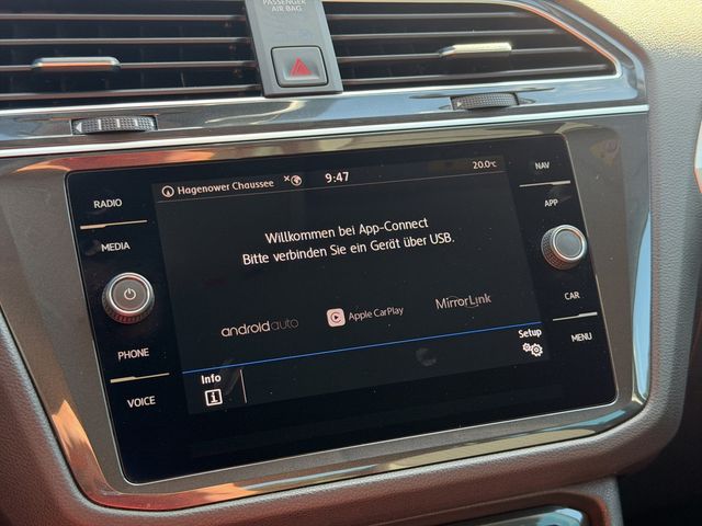 Tiguan 2.0 TDI Comfortline NAVI AHK ACC AID LED
