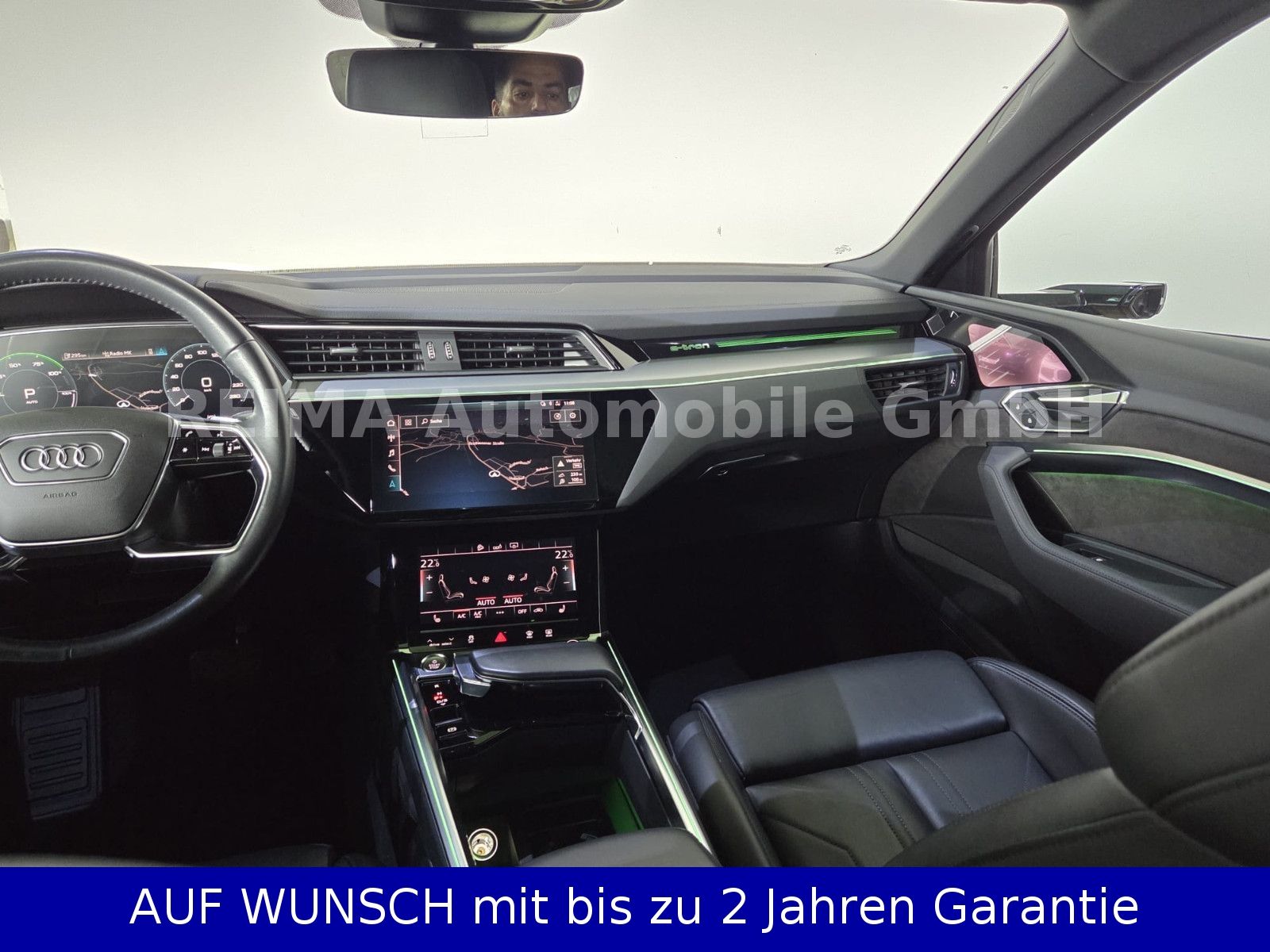 Fahrzeugabbildung Audi e-tron 55 quattro advanced, AHK, Virtual, ACC