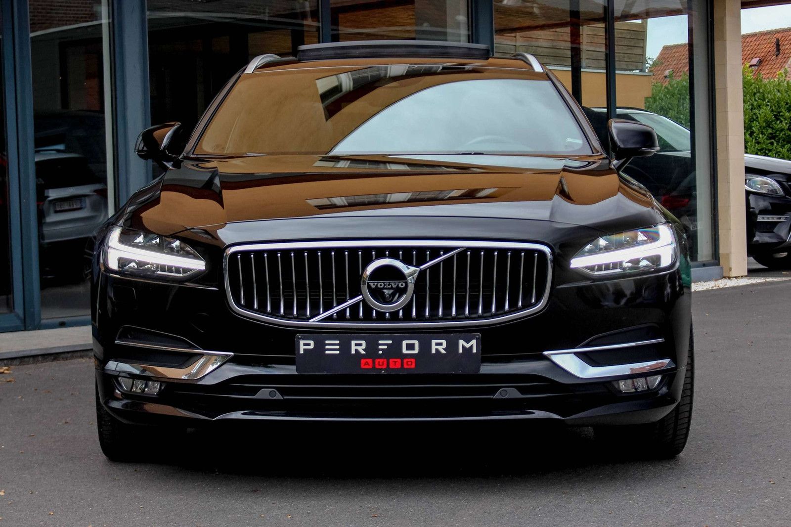 Volvo V90 D4 INSCRIPTION*PANO*360°CAM*HEAD-UP*TREKHAAK imagem 2