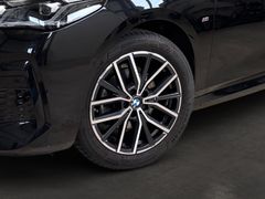 Fahrzeugabbildung BMW 218d Active Tourer M Sport -- Pano/AHK/ACC/18LM