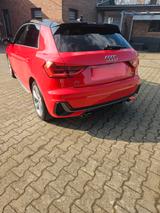 Audi A1 40 TFSI S tronic Sportback - - Audi A1 mit Benzin-Antrieb: Rot, Kleinwagen, 1.4