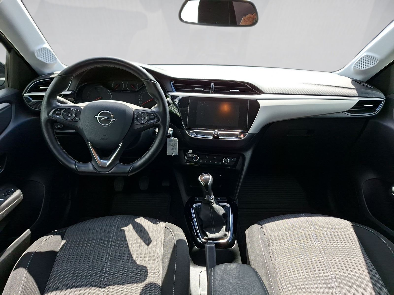 Fahrzeugabbildung Opel Corsa F 1.2 Edition LED,Navi,SHZ,Kam.,PDC,FLA,LM