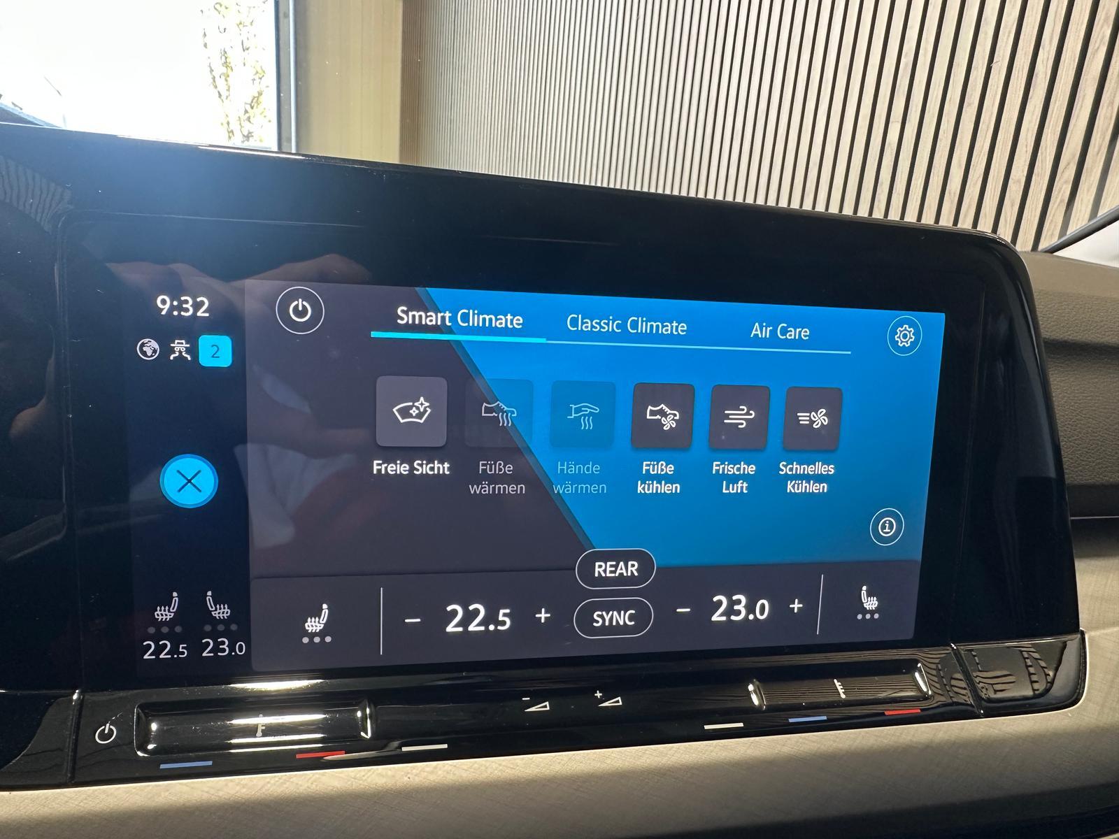 Volkswagen Golf 2.0 TDI DSG Life LED virt.Cock. Navi ACC RF, миниатюра 16