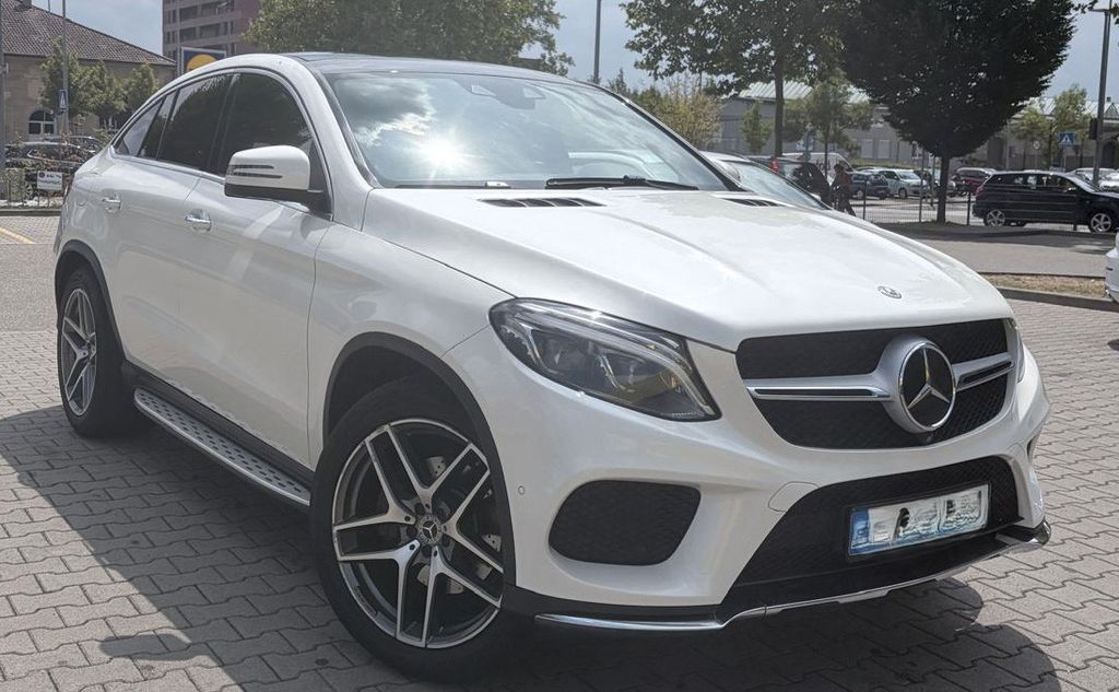 Image of Mercedes-Benz GLE 350