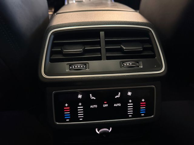 Audi RS6 4.0 TFSI tiptr. quattro *HUD*PANO*MATRIX*