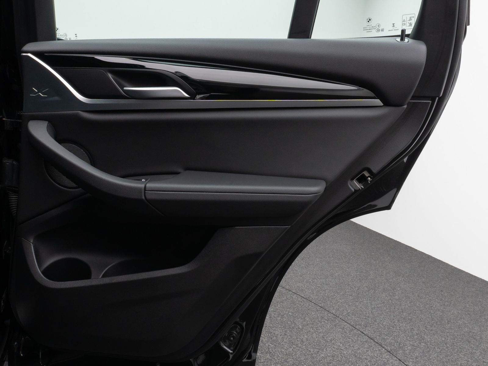 Fahrzeugabbildung BMW X3 xD20d Kamera DAB Leder AHK LED Sport 18Zoll