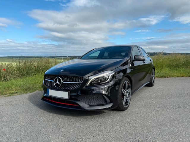 MERCEDES-BENZ Mercedes-Benz A250 Sport; Keramikversiegelt; TOP