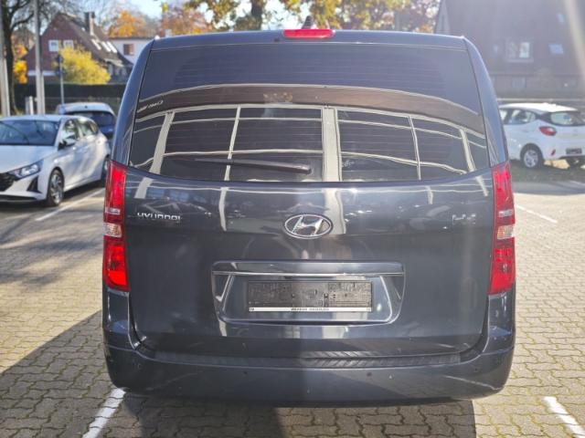 Hyundai H-1 HYUNDAI Family Automatik Navi 2.5 CRDI 170PS