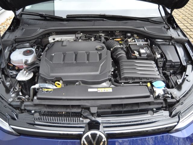 Golf VIII Variant 2.0 TDI 150 PS Life LED/NAVI+V
