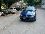 Renault Clio Emotion 1.2 16V Emotion - Renault Clio aus 2004: 1.2