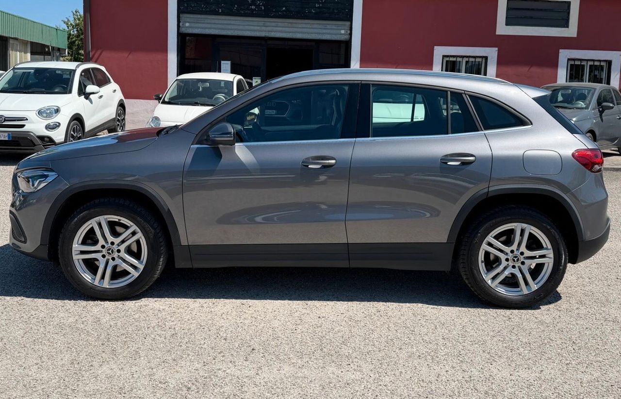 Mercedes-Benz Mercedes-benz GLA 200 d Automatic Sport imagem 3