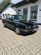 BMW 325i - BMW 325 aus 1987: Cabrio