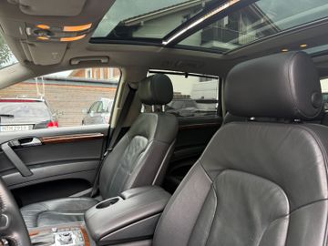 Audi Q7 - 10