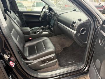 2003 Porsche CAYENNE 缩略图 19