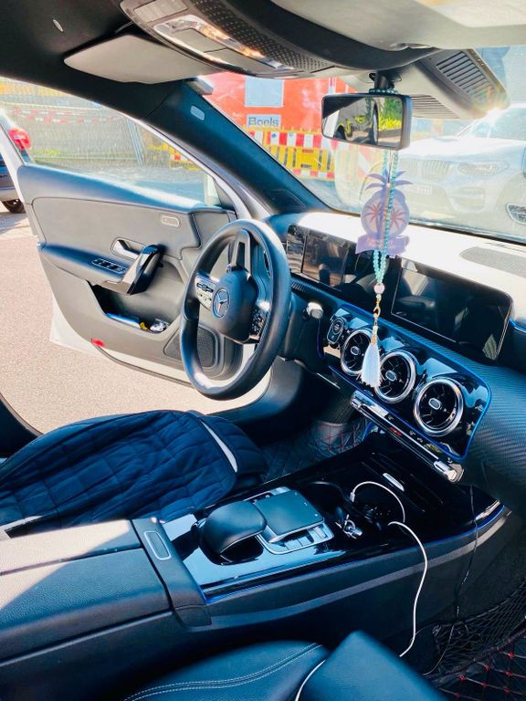 Image of Mercedes-Benz A 180