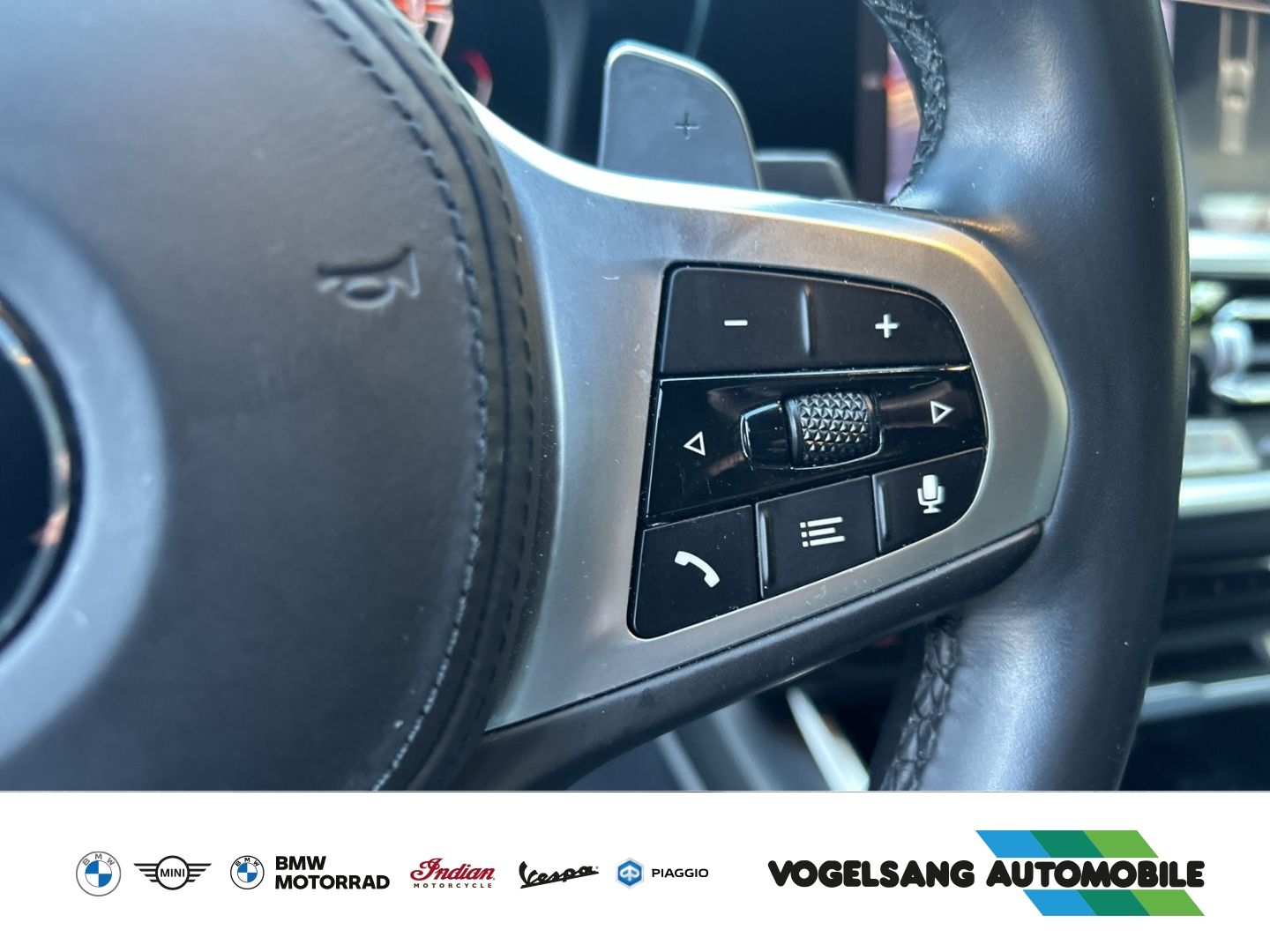 Fahrzeugabbildung BMW 320 d xDrive Touring M Sport Park-Assistent