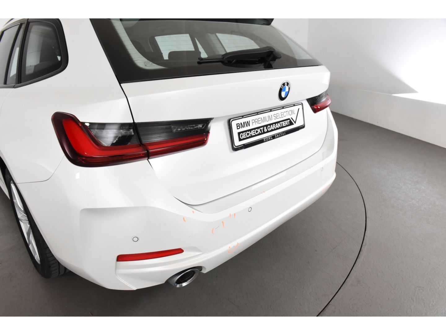 BMW 320 d xDrive Touring Sitzheizung Alarmanlage Liv foto 17