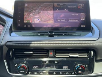 Nissan Qashqai N-Connecta 1.3 DIG-T MHEV 158 PS Panoram
