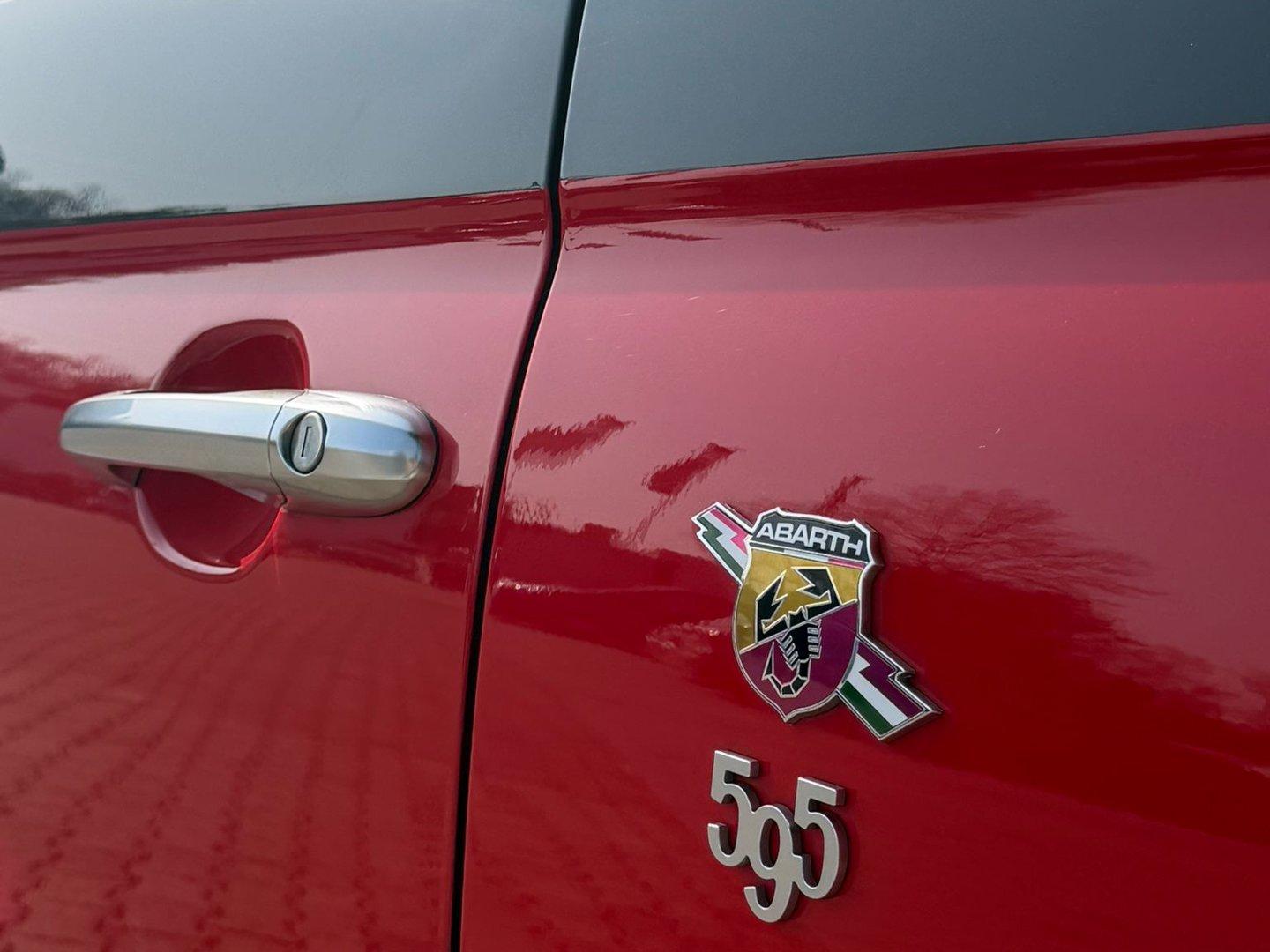 Abarth 595C Turismo Cabrio BiColore! BiXenon,DAB,Leder