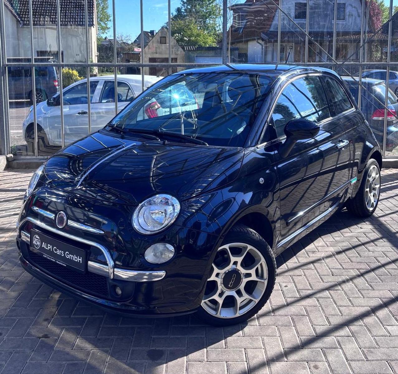 Fiat 500 1.2 Lounge *NAVI-CarPlay/EINPARKHILFE/TÜV*
