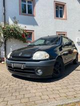 Renault Clio initial Leder - Renault Clio: Initial