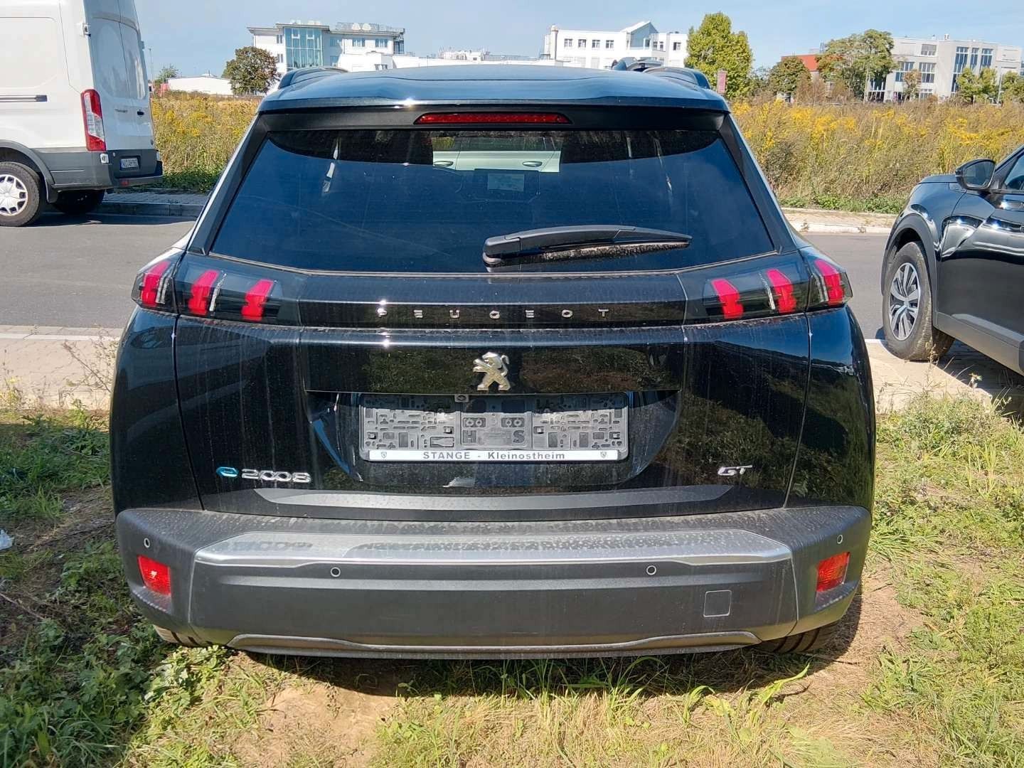 Fahrzeugabbildung Peugeot 2008 e- GT PDC KAMERA NAVI SITZH.