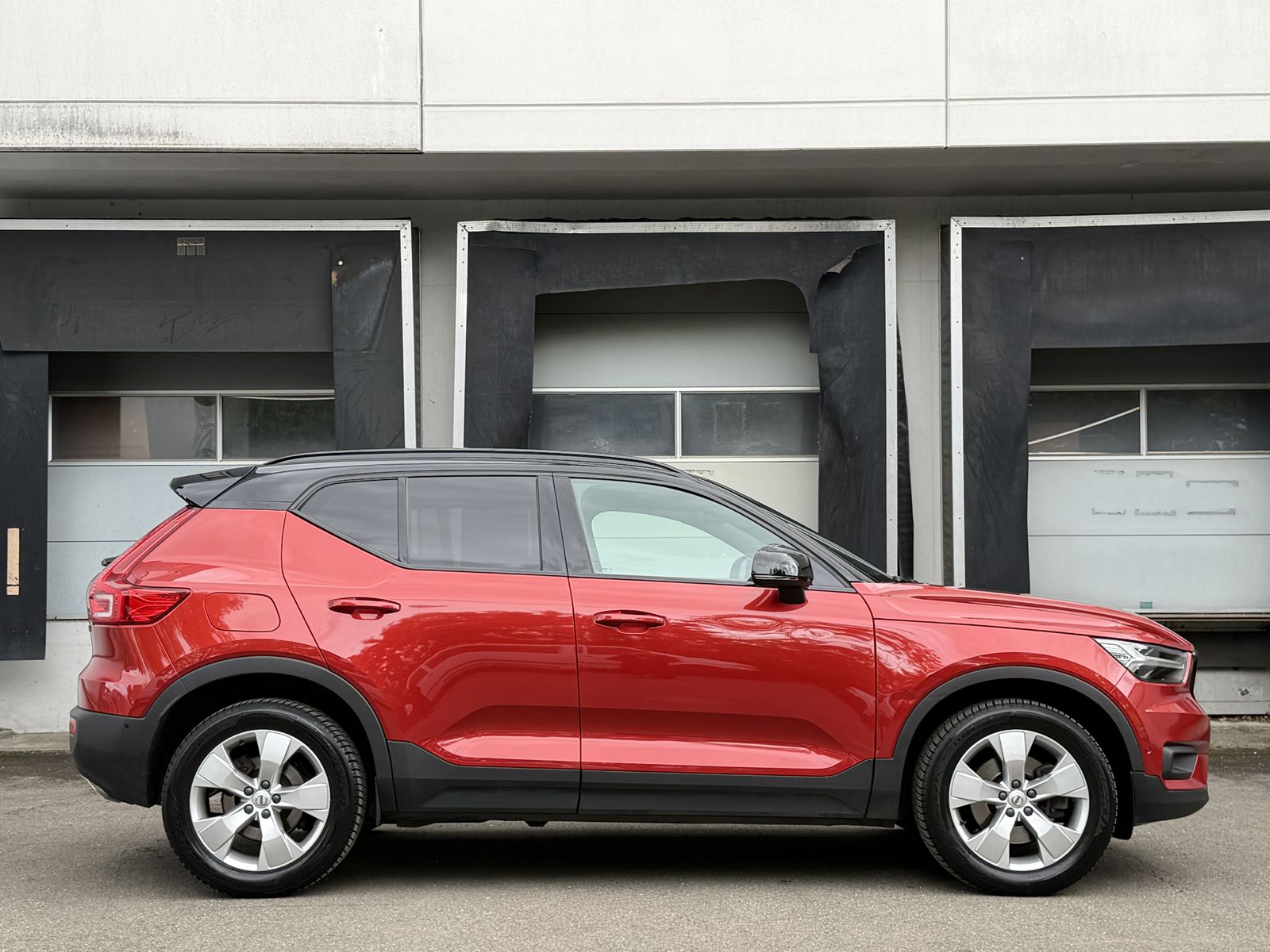 Volvo XC40 R Design AWD LED Navi VirtuelCockit Sensus foto 7