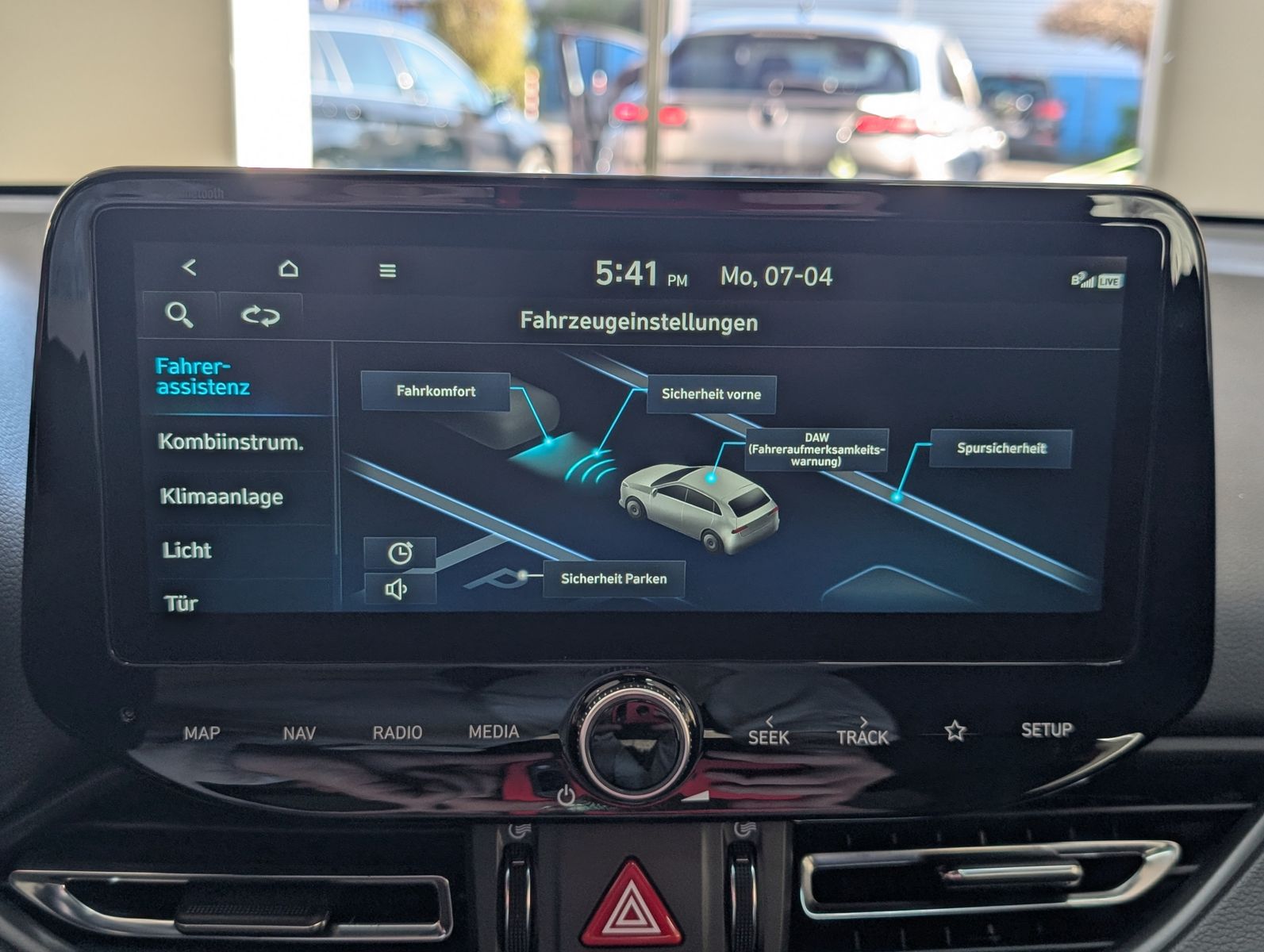 Fahrzeugabbildung Hyundai i30 N Line Mild-Hybrid LED TEMP CARPLAY KAM PANO