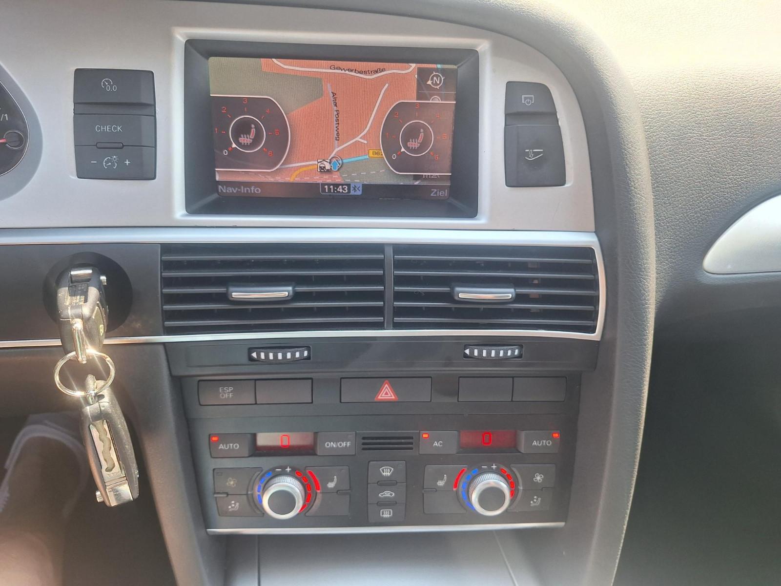 Audi A6 2011 — photo 14