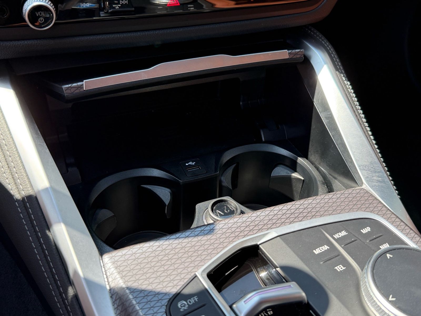 BMW i4 - Bild 15