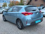 Toyota Auris Hybrid 1,8-l-VVT-i*Autom.*Sitzh.*Tempo* - Toyota Auris: Automatik