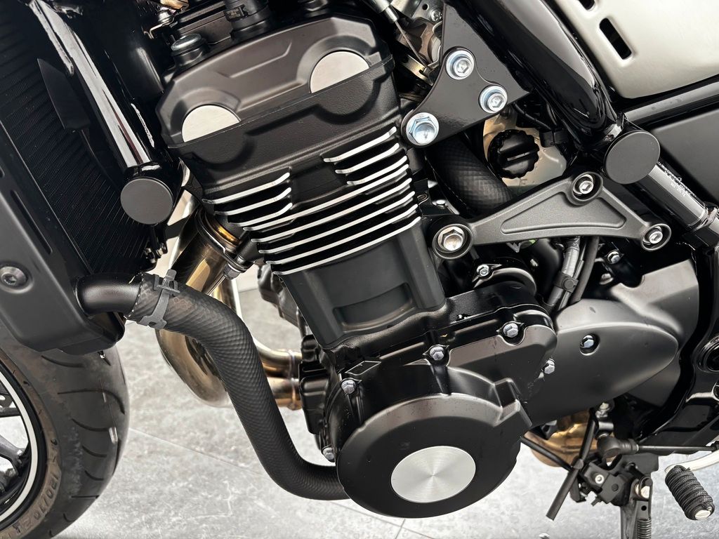 Fahrzeugabbildung Kawasaki Z 900 RS *TOP ZUSTAND + ZUBEHÖR *