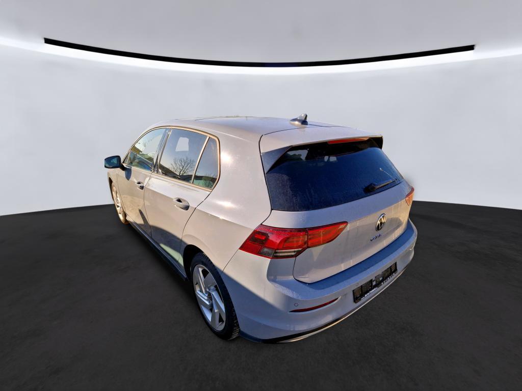 Volkswagen Golf VIII Lim. GTE eHybrid AHK