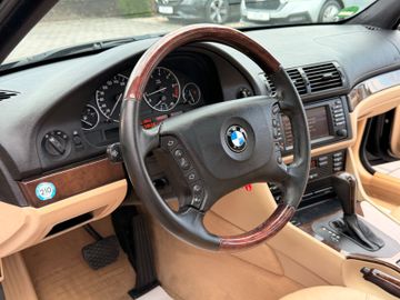 BMW 530 - 12