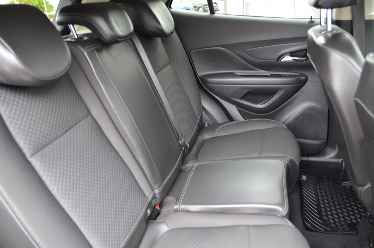 Fahrzeugabbildung Opel Mokka X   Design Line Start/Stop AHK