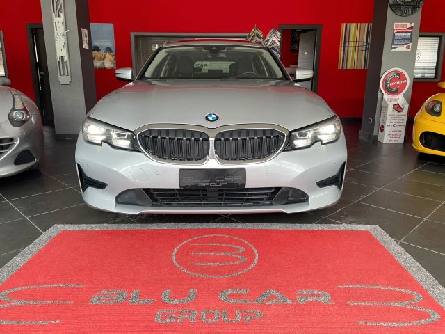 BMW BMW 318d TOURING SPORT *PACK LUCI-TETTO*